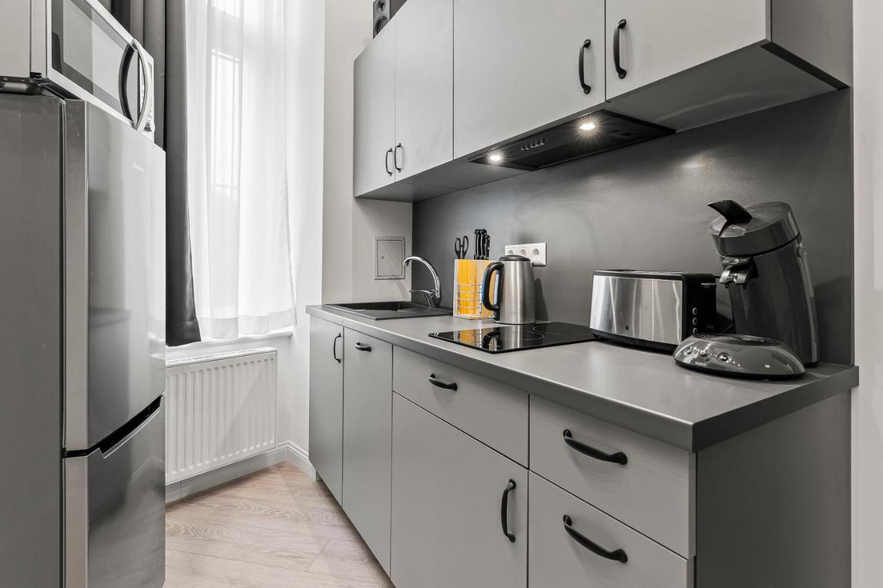 The Mierendorf Hinterhaus, 2 Bed Rooms Up To 4 People Berlin Exterior photo